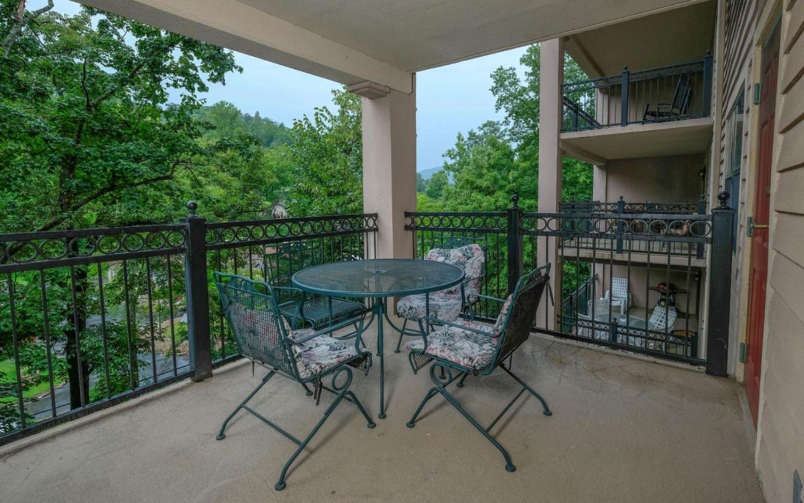 Creek View Gh403 Apartment แกตลิงเบิร์ก ภายนอก รูปภาพ